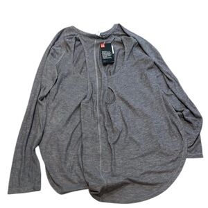 Under Armour Gray Long Sleeve Top